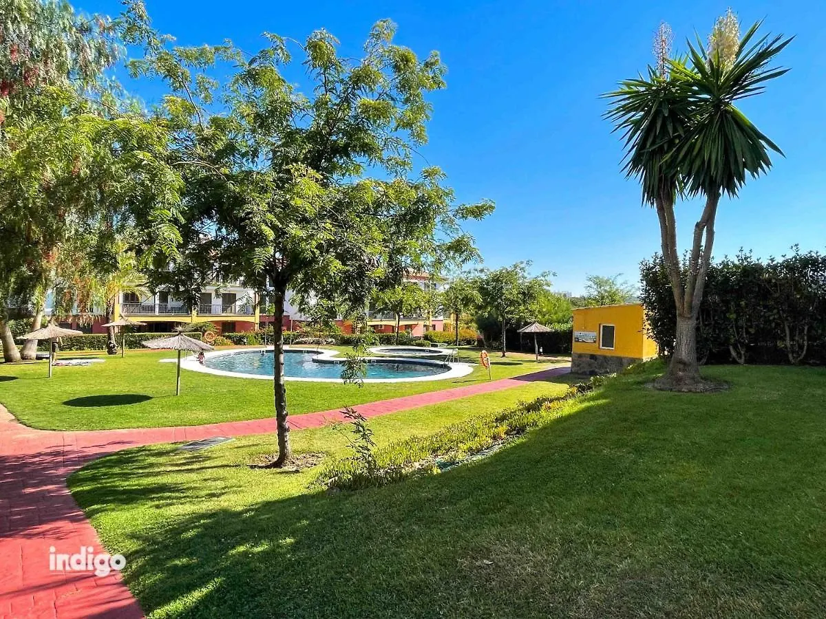 Pet001 - Modern 2 Bedroom Apartment Ayamonte