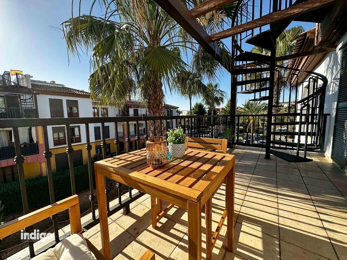 Pet001 - Modern 2 Bedroom Apartment Ayamonte